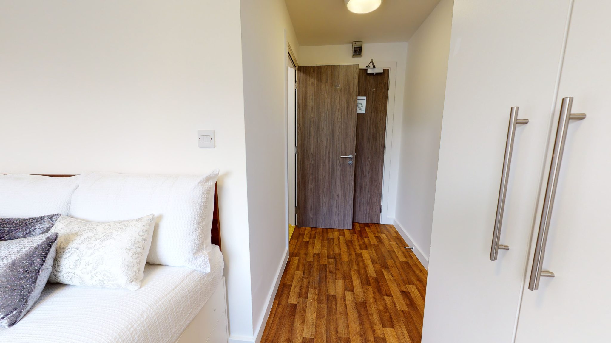 Park-Street-En-suite-12112020_151021