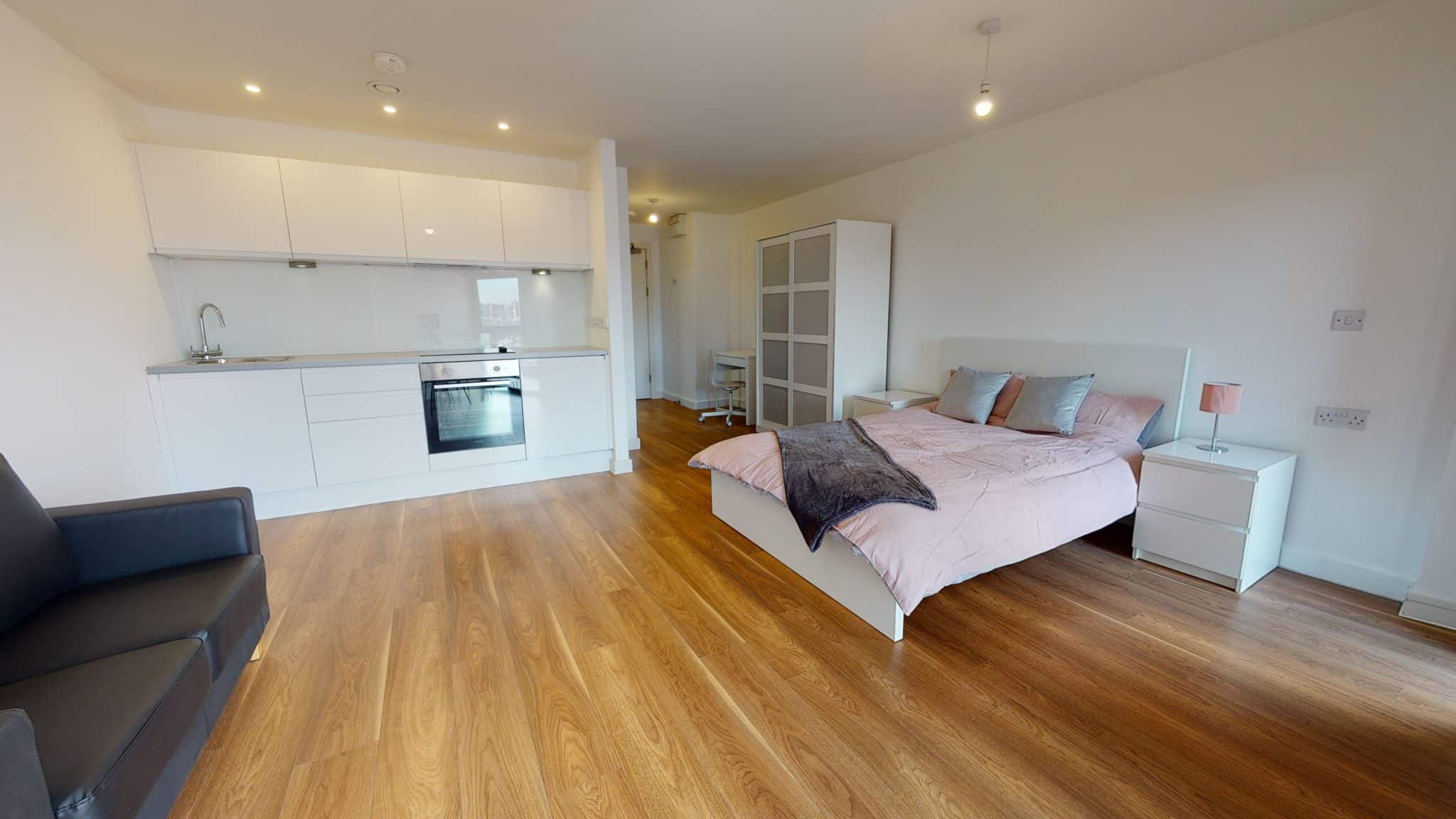 Block-B-Lrg-Open-Plan-Studio-04162021_154716