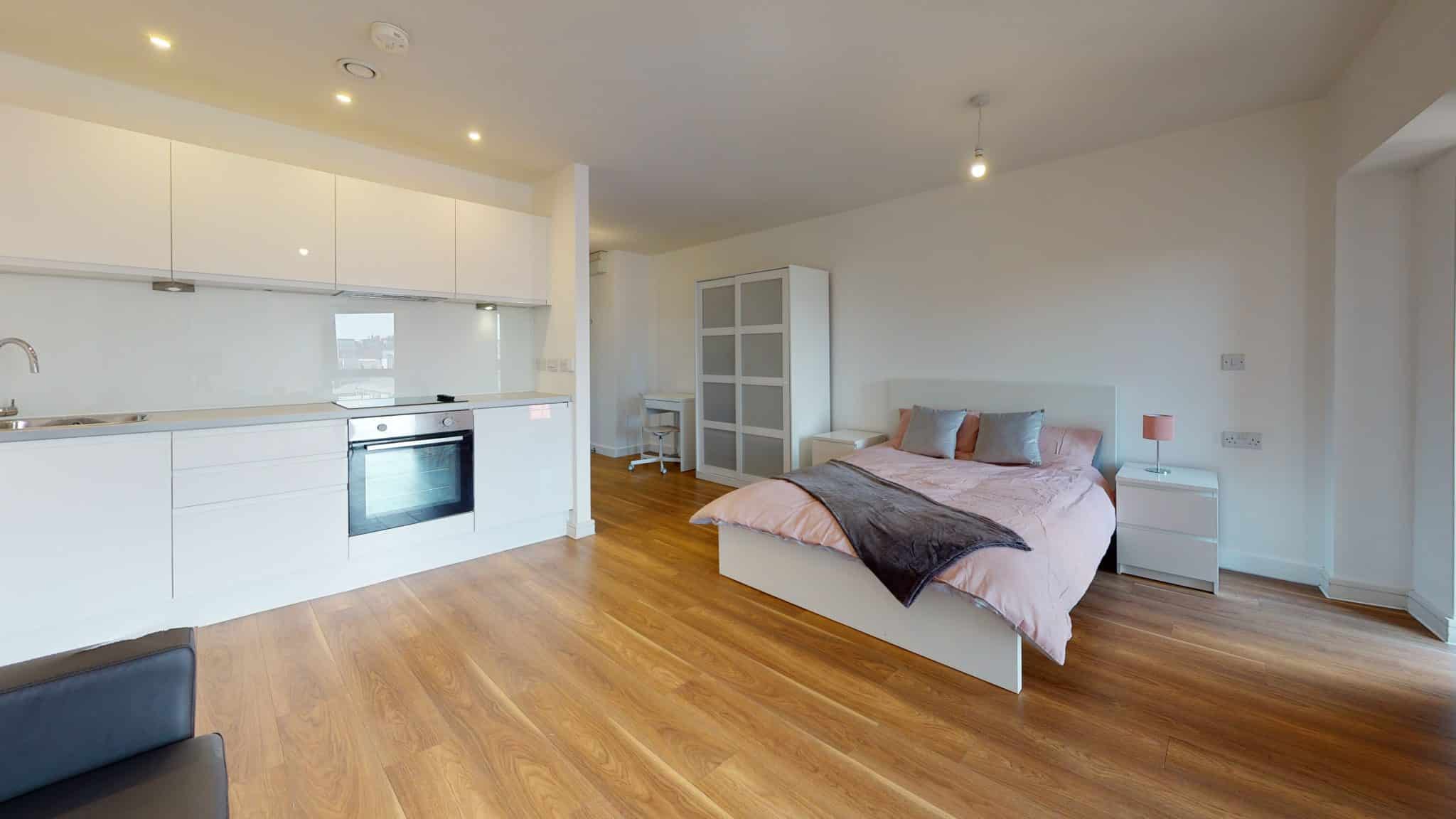 Block-B-Lrg-Open-Plan-Studio-Bedroom