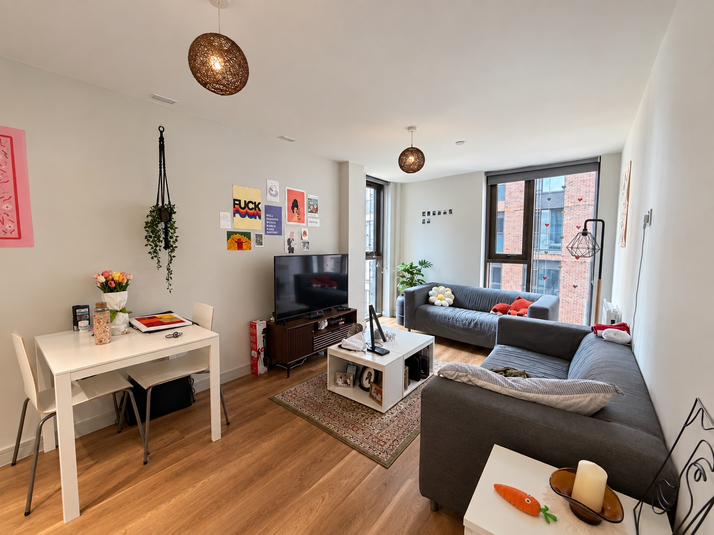 77B OWS - Living Room 2